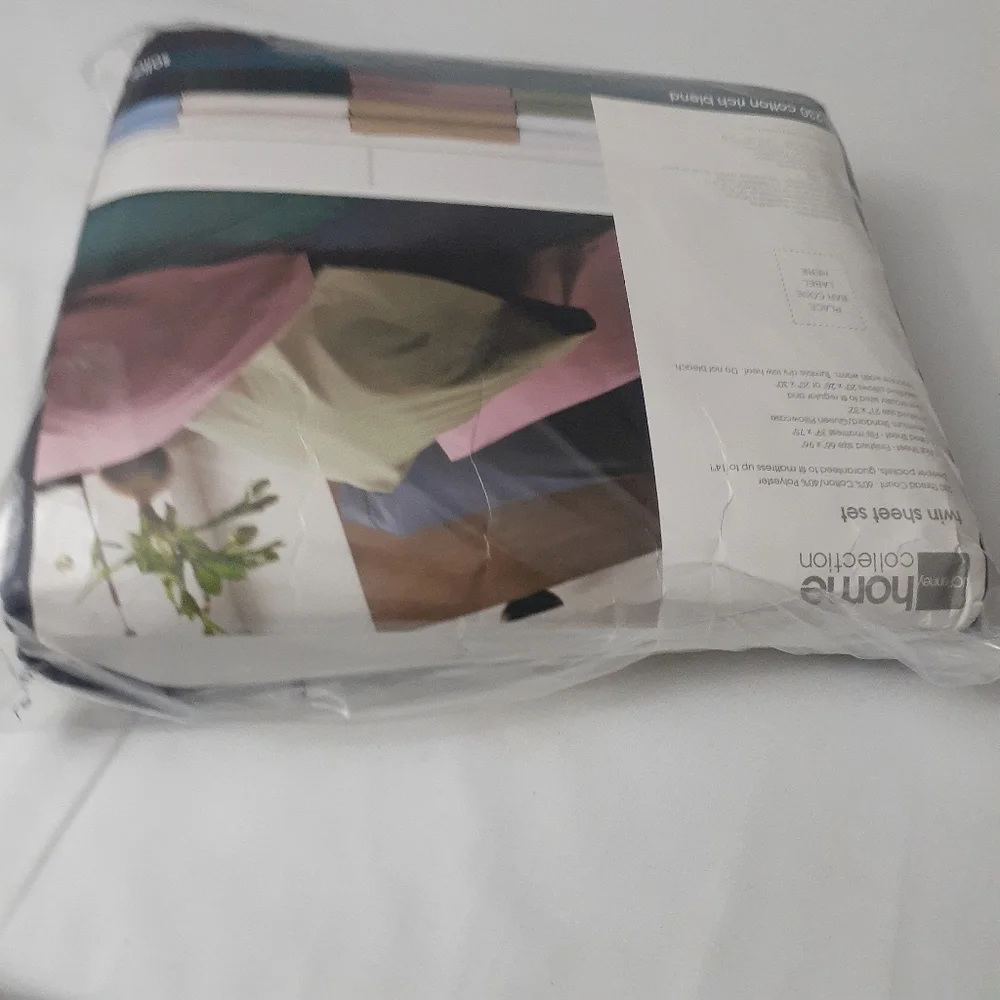 JCPenney Home Collection 230C Black Twin Sheet Set